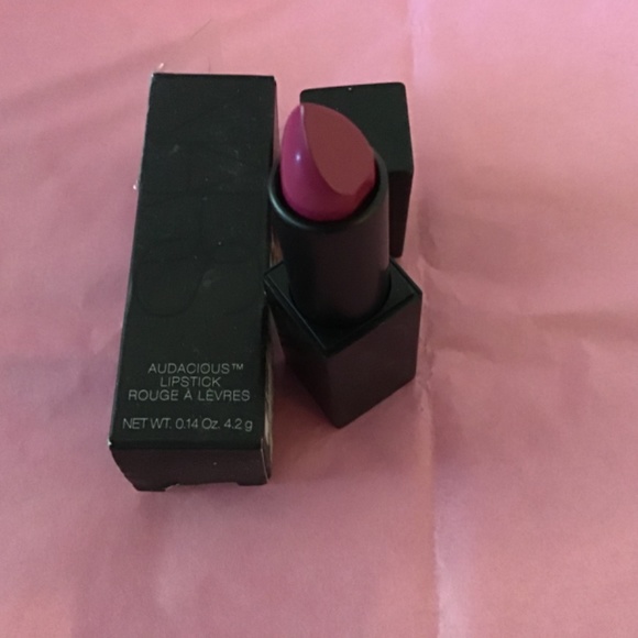 NARS AUDACIOUS LIPSTICK STEPHANIA 9495 - Picture 2 of 3